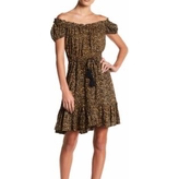 Tiare Hawaii Dresses & Skirts - Tiare Hawaii Riviera cheetah off shoulder dress Tiare Hawaii Dresses & Skirts - Tiare Hawaii Riviera cheetah off shoulder dress
